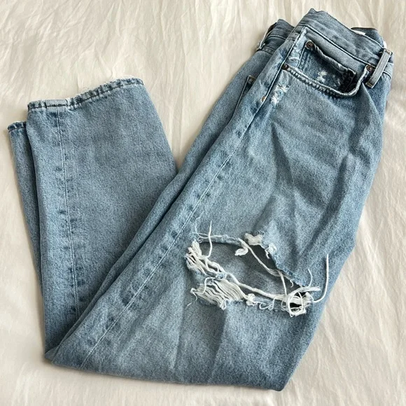 AGOLDE '90s Crop Distressed Jeans - Picture 3 of 9